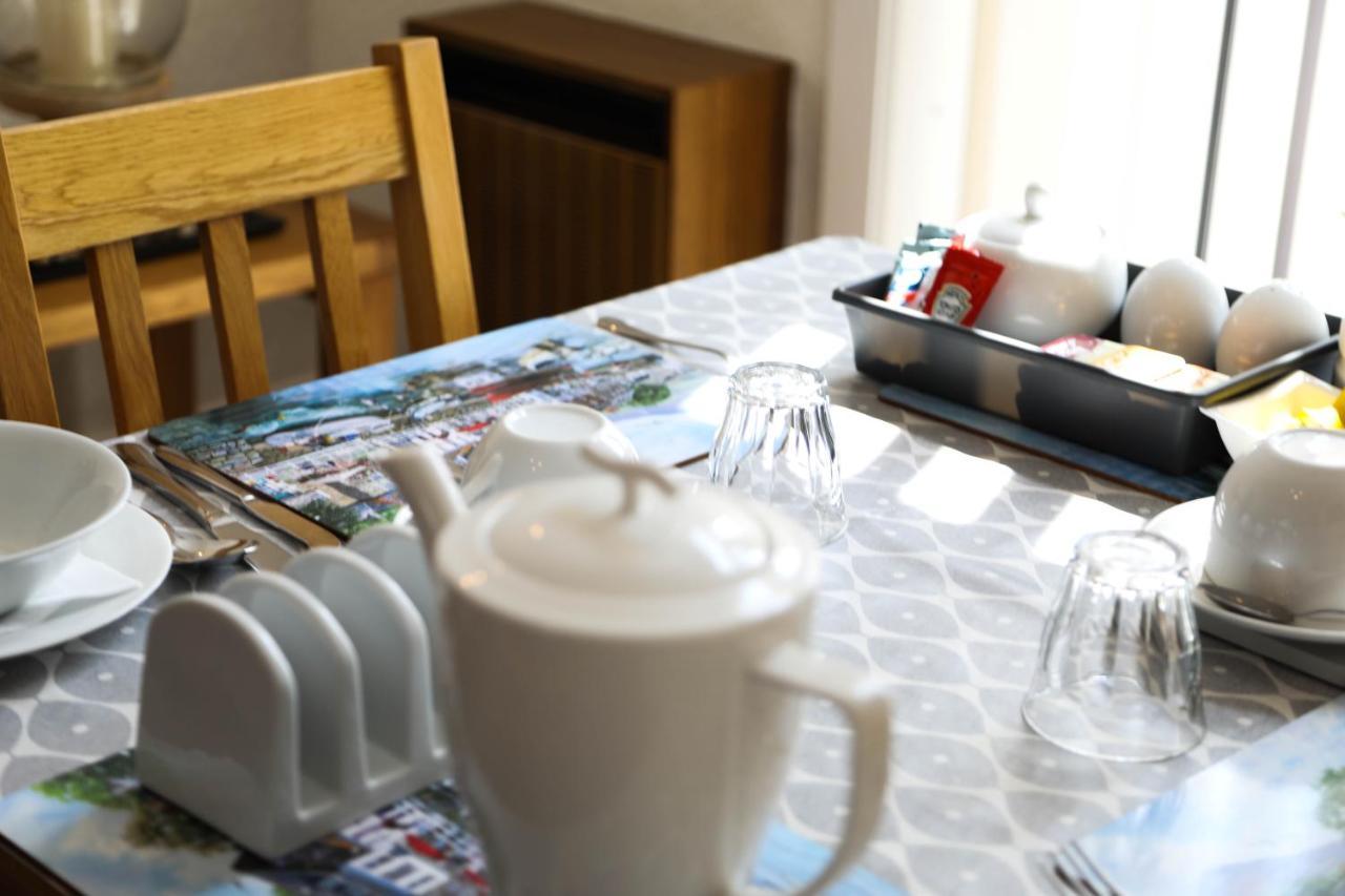 No 10 Treverbyn Road B & B Падстоу Екстериор снимка