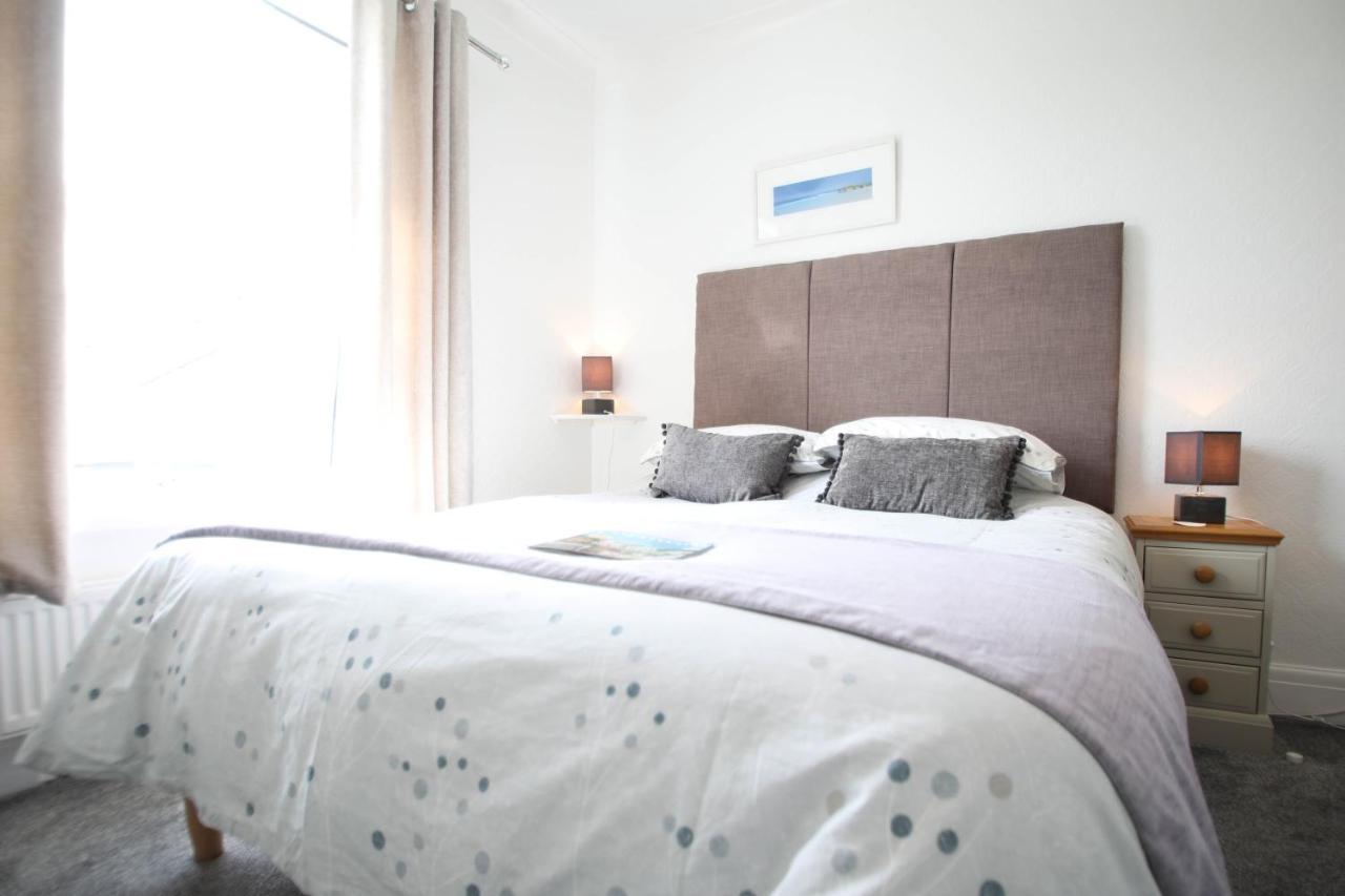 No 10 Treverbyn Road B & B Падстоу Екстериор снимка